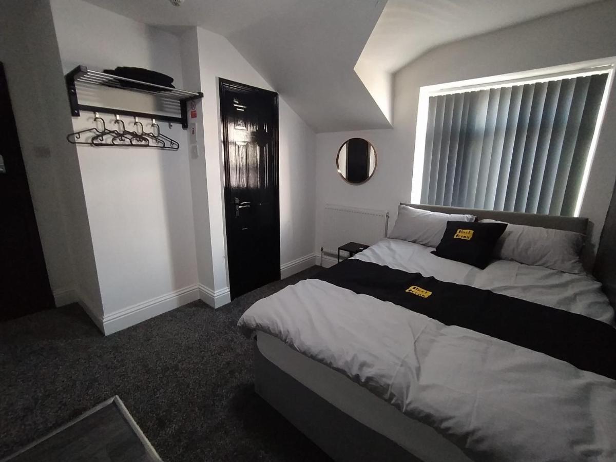 Black Ocean Holiday Apartments Blackpool Exteriér fotografie