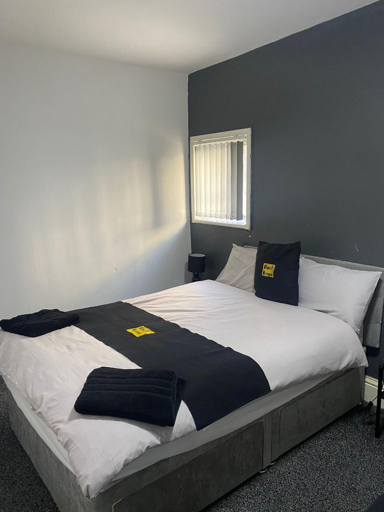 Black Ocean Holiday Apartments Blackpool Exteriér fotografie